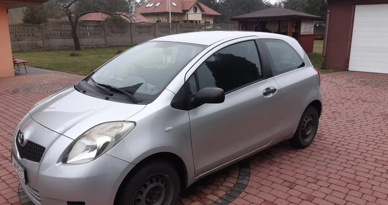 Toyota Yaris cena 7900 przebieg: 230000, rok produkcji 2008 z Łódź małe 46